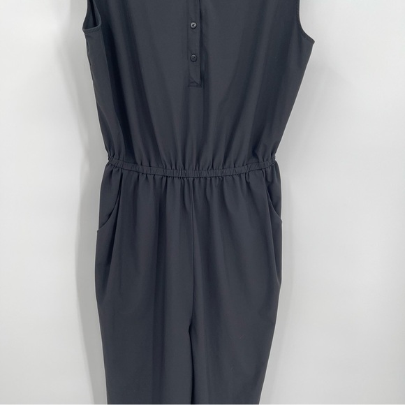 The North Face Women’s Black Sleeveless Jumpsuit Button Front V Neck Size XL - Picture 4 of 12